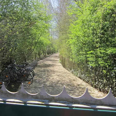 In Belgium For 2 Person * ברדנה