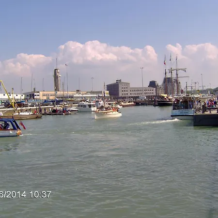 In Belgium For 2 Person דירה ברדנה